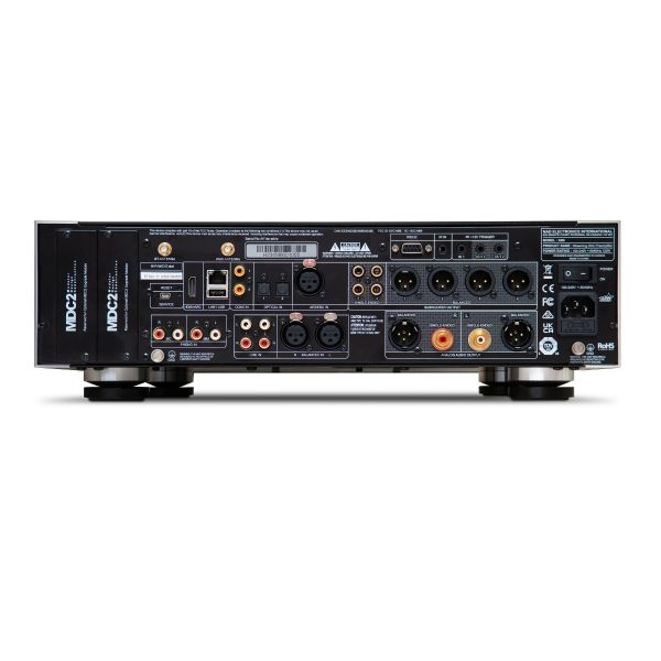 NAD M66 BluOS Streaming DAC-preamplifier - Afbeelding 3